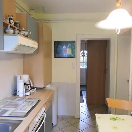 Gut & Gunstig ! Helle, Gemutliche Ferienwohnung Im Erdgeschoss Mit Sep Eingang Ihr Hund Ist Uns Willkommen! Apartment *