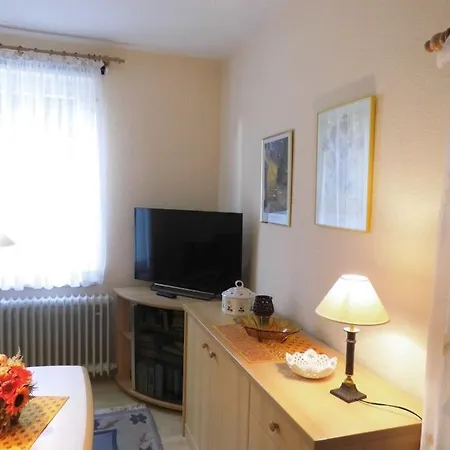 Gut & Gunstig ! Helle, Gemutliche Ferienwohnung Im Erdgeschoss Mit Sep Eingang Ihr Hund Ist Uns Willkommen!